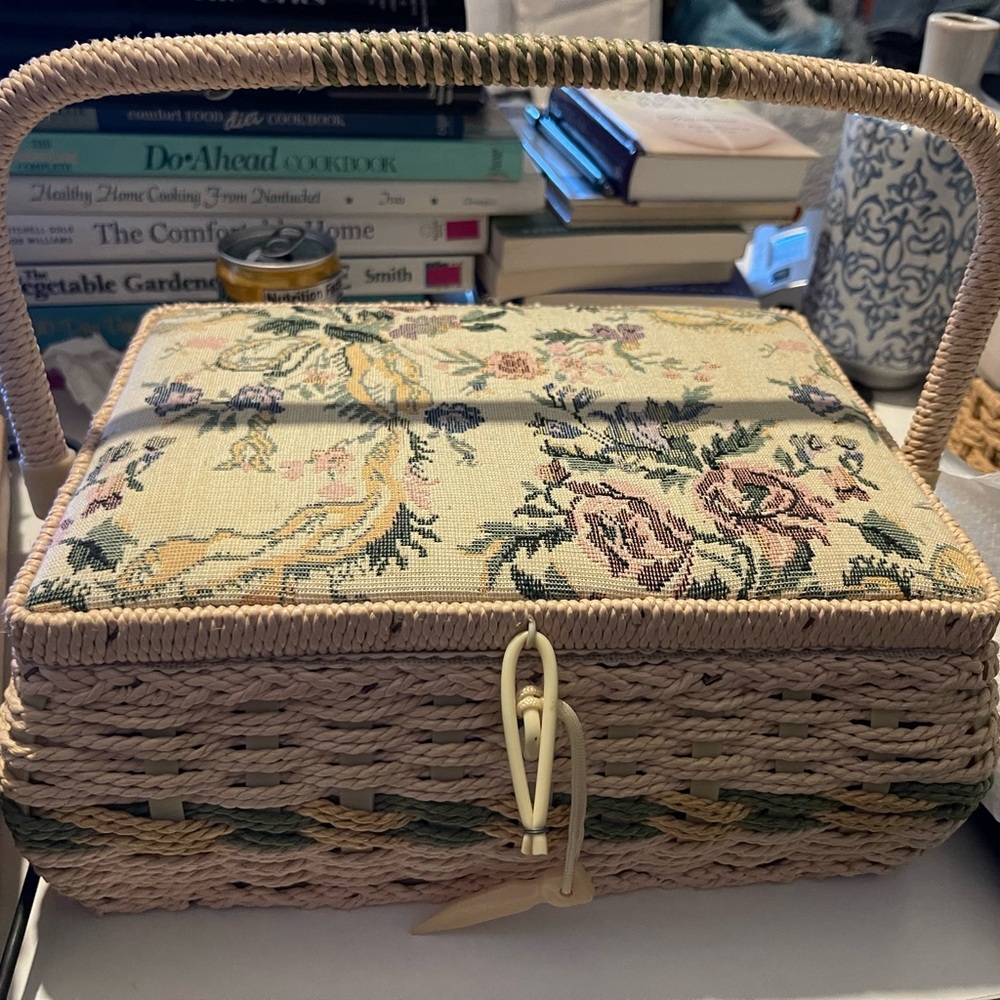 Azar Quilted Cushion Sewing Basket